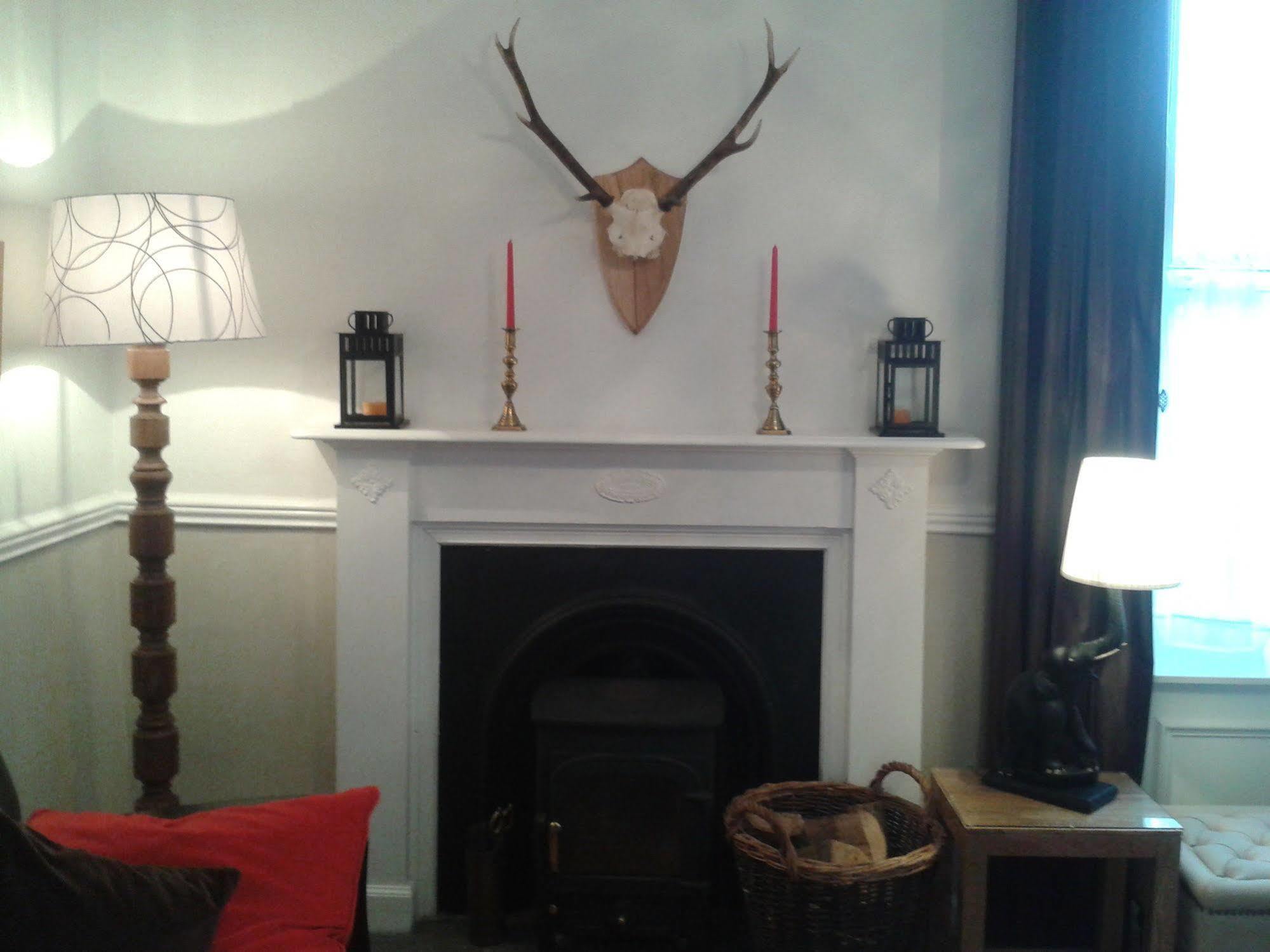 Middleton House Bed And Breakfast アウキテラーダー エクステリア 写真